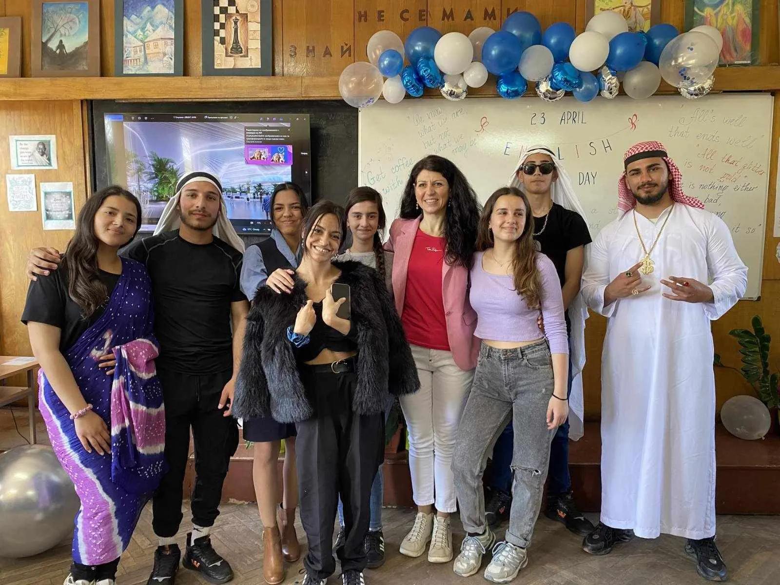 Творческа експлозия по английски език в ПГМССЕ Н.Й.Вапцаров- Средец